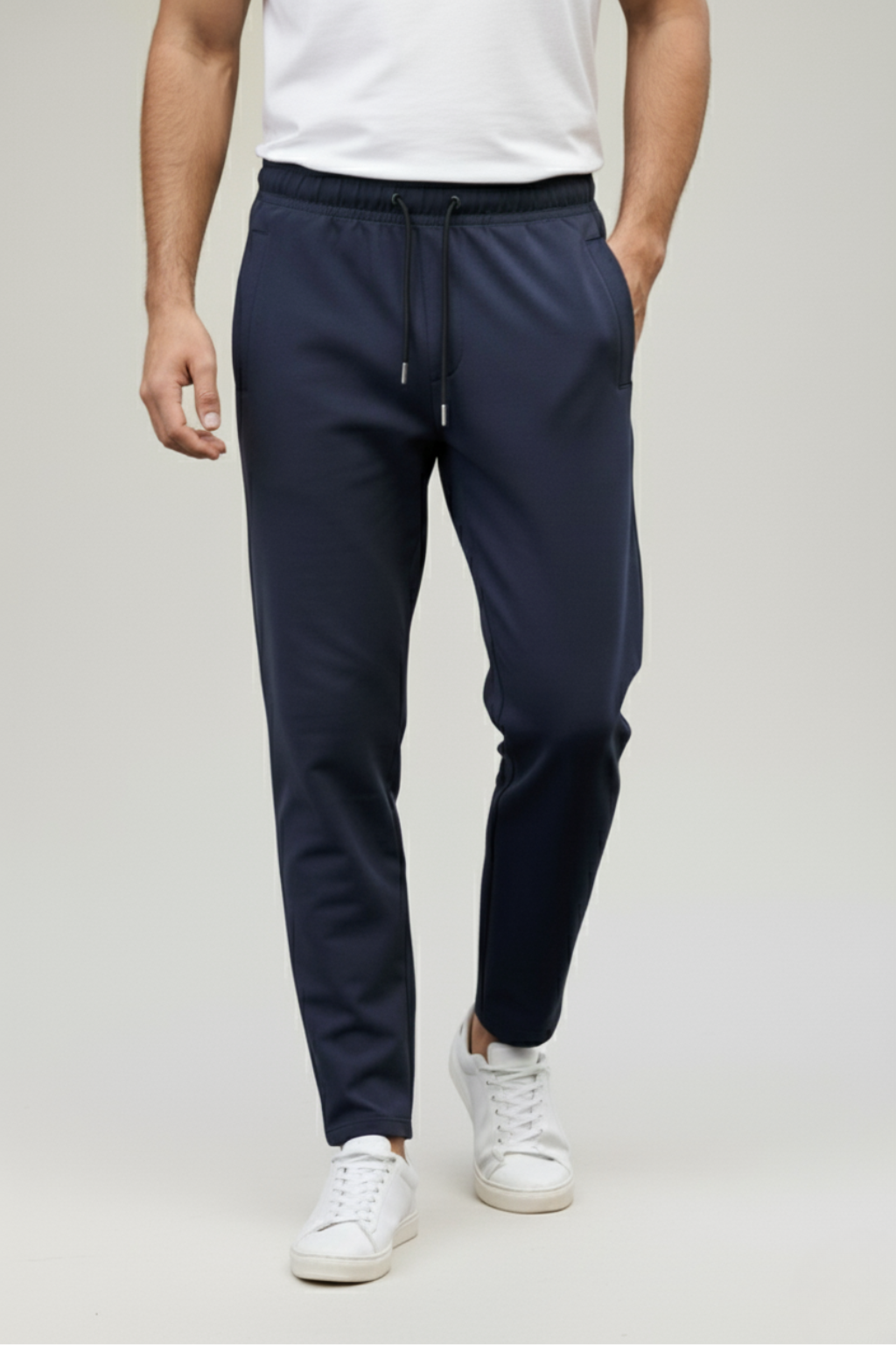 Stride Tapered Trouser